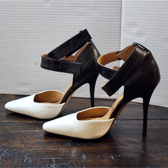 Jessica Simpson Cassiya black and white ankle strap heels size 7 - Picture 3 of 11